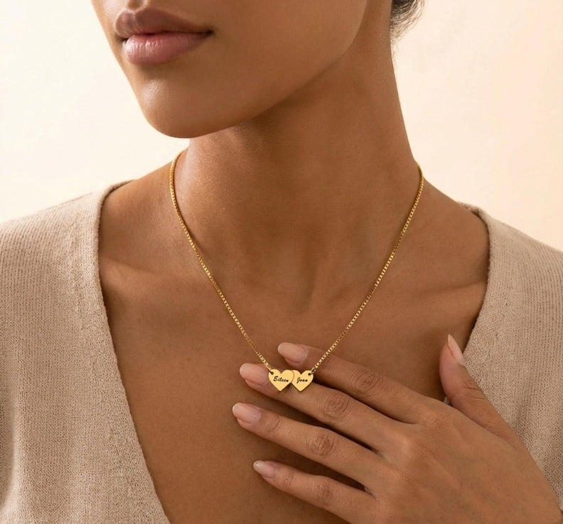 Heart-shaped interlocking custom name necklace Vera Lux