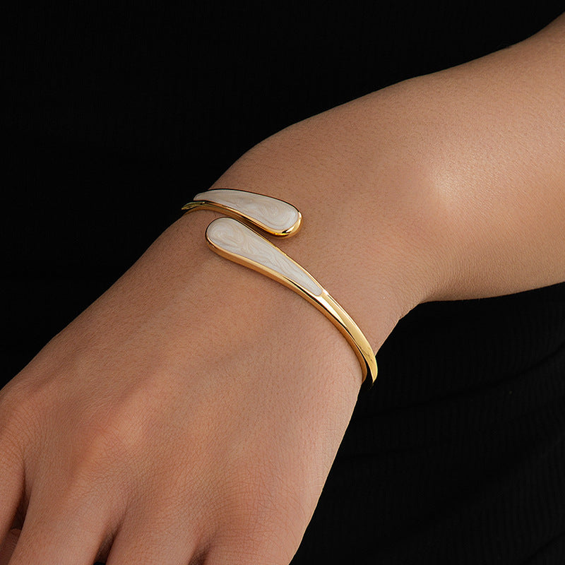 Metallic-Effect Alloy Open-End Bracelet For Women Vera Lux