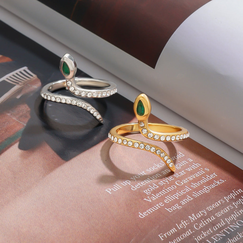 18K gold and titanium steel snake ring Vera Lux
