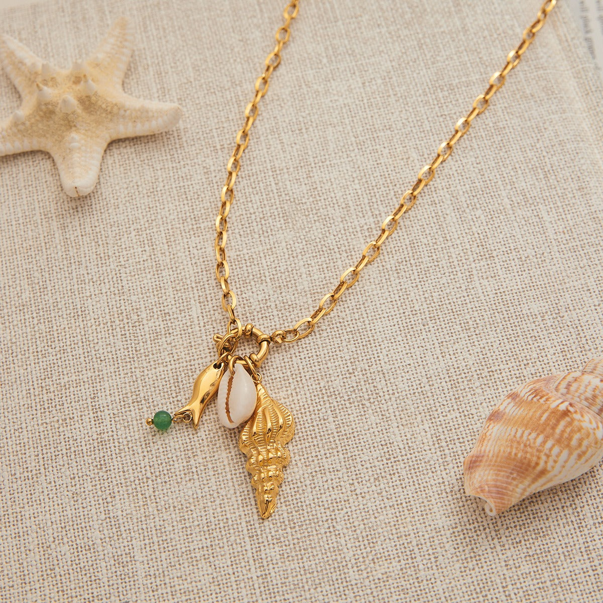 18K Gold Conch Shape Textured Beach Style Necklace Vera Lux