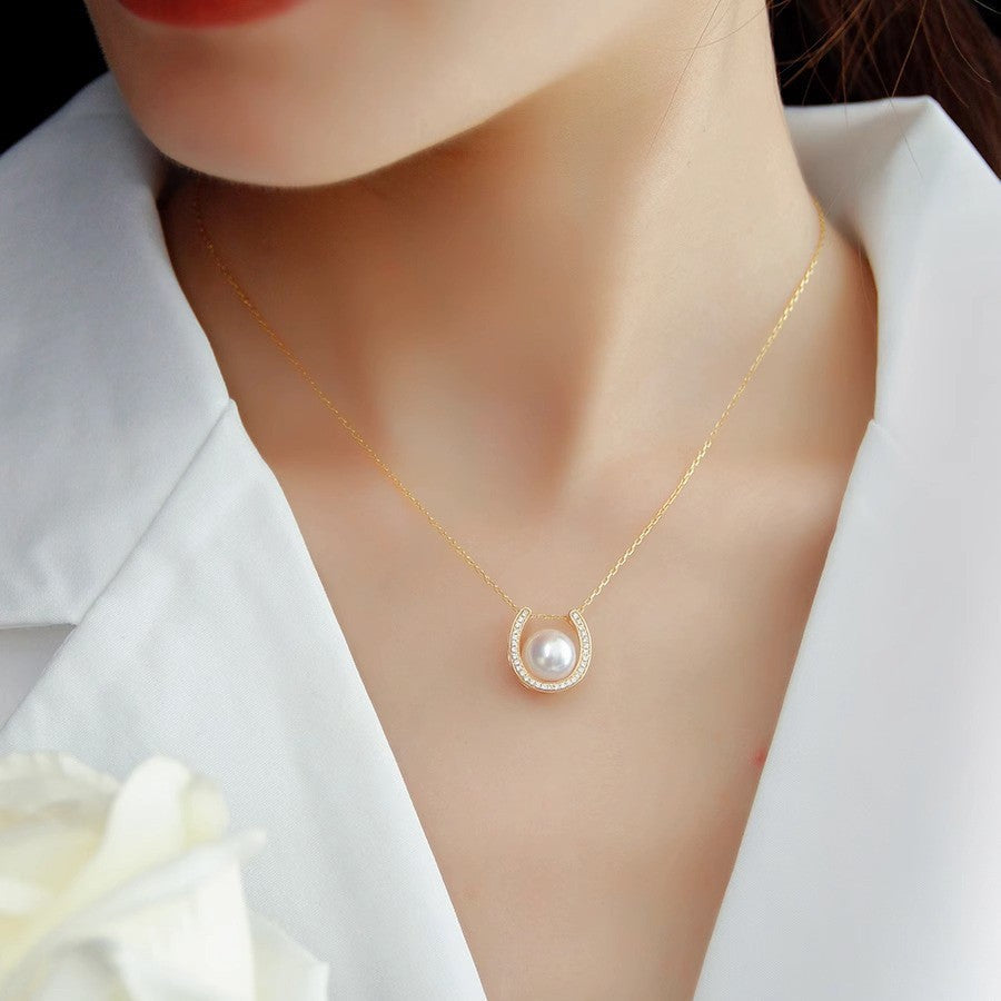 Light Luxury, Lightly Paved With Zirconia, Elegant U-Shape Pearl Necklace Vera Lux