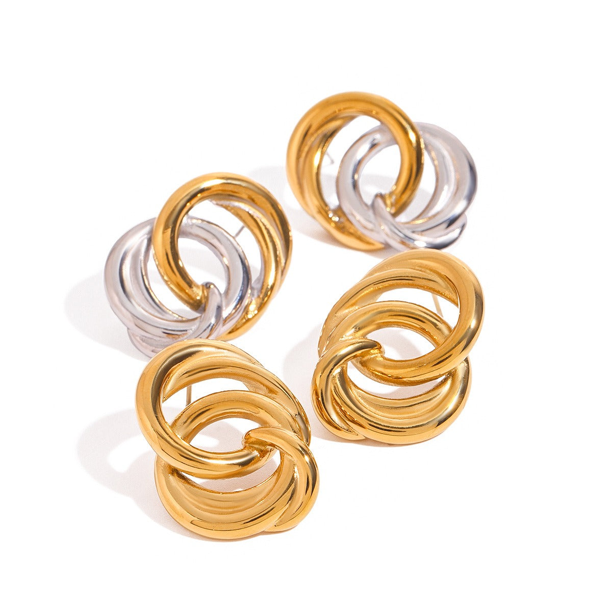 18K gold ring-shaped interlocking earrings with simple personality Vera Lux