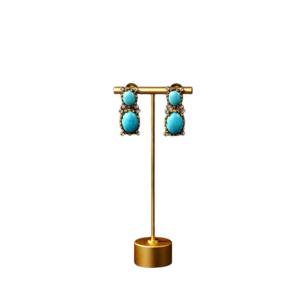 Retro-style, Fashionably Luxurious Earring And Necklace Set Vera Lux