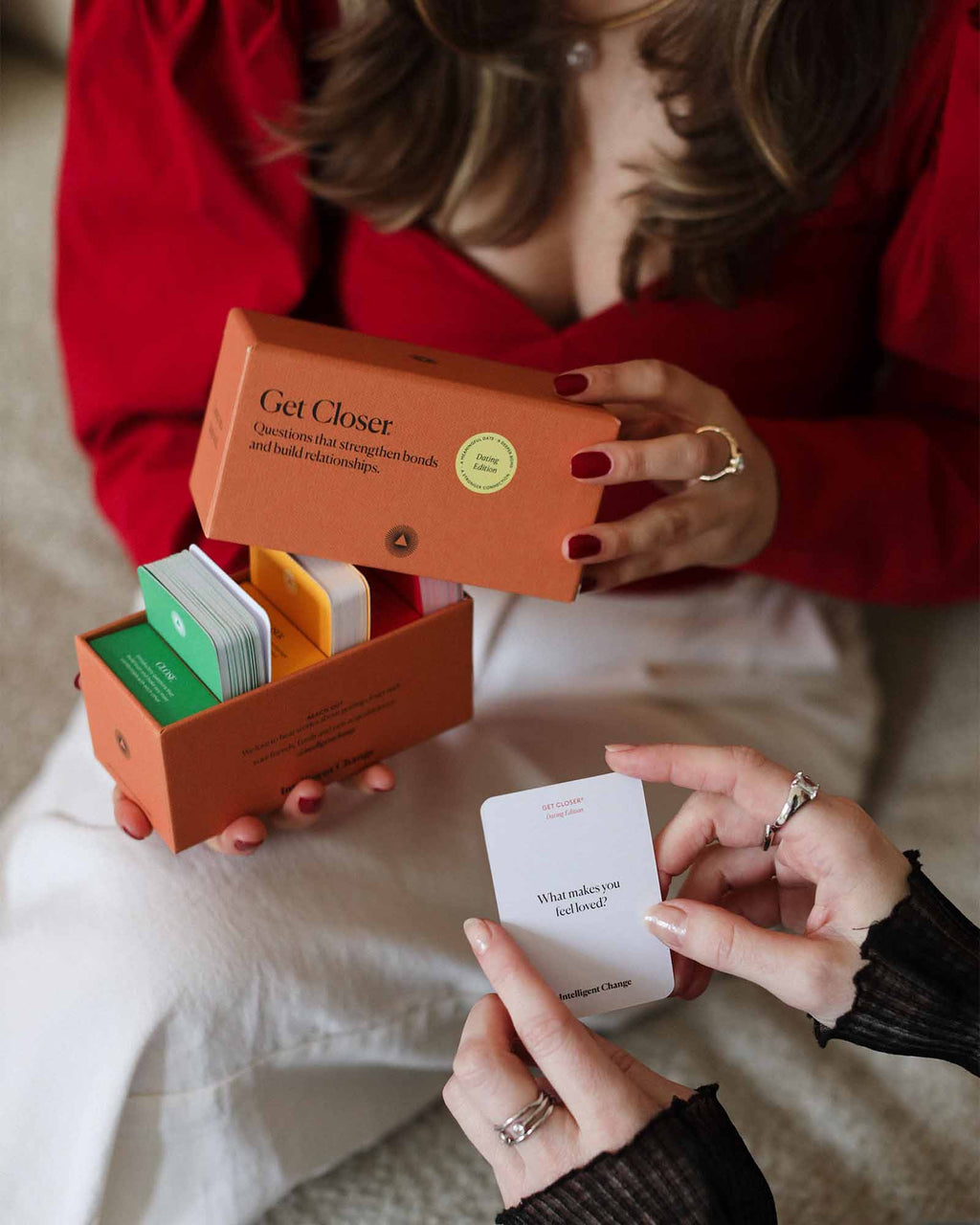 Get Closer Conversation Game: Dating Edition Intelligent Change