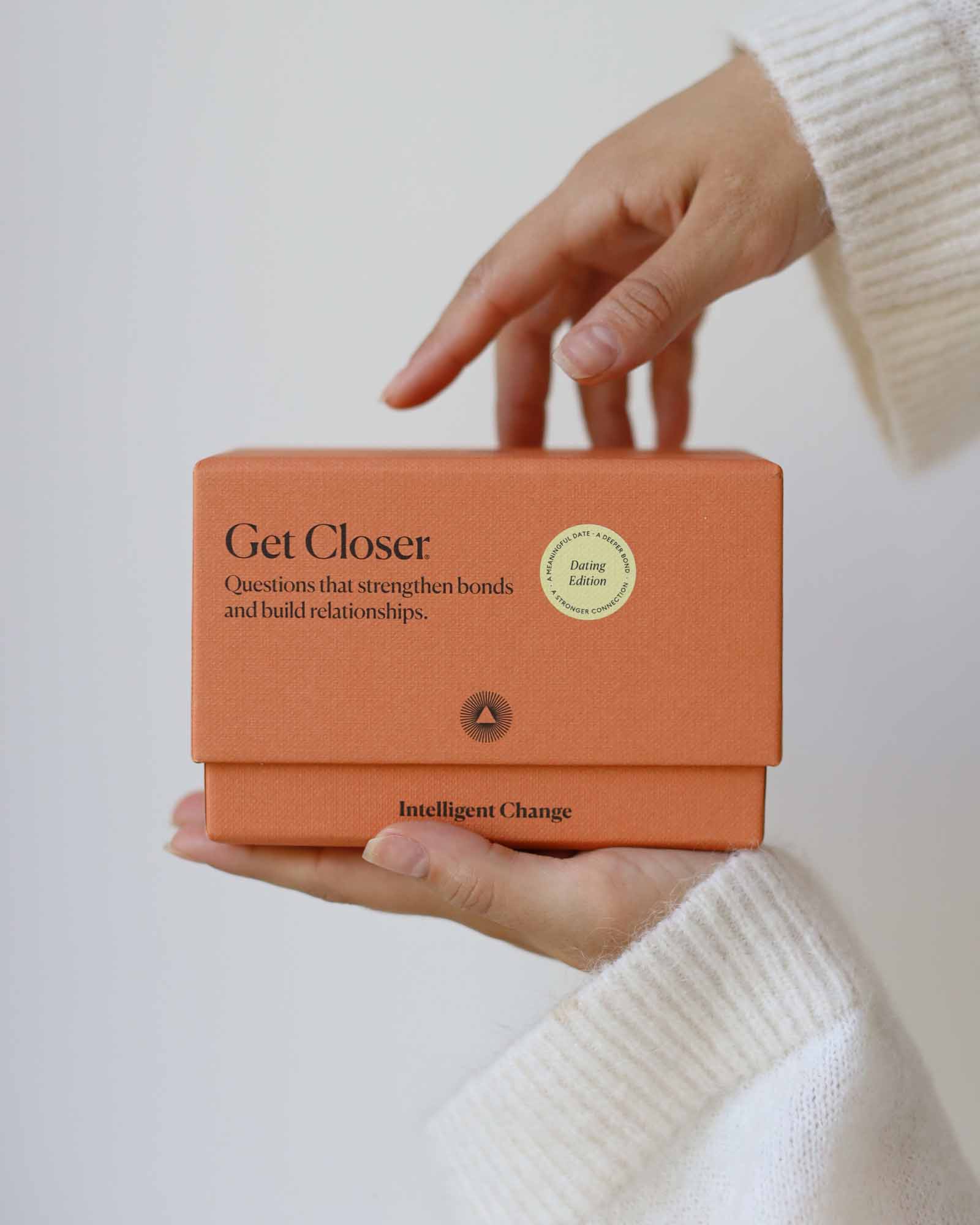 Get Closer Conversation Game: Dating Edition Intelligent Change