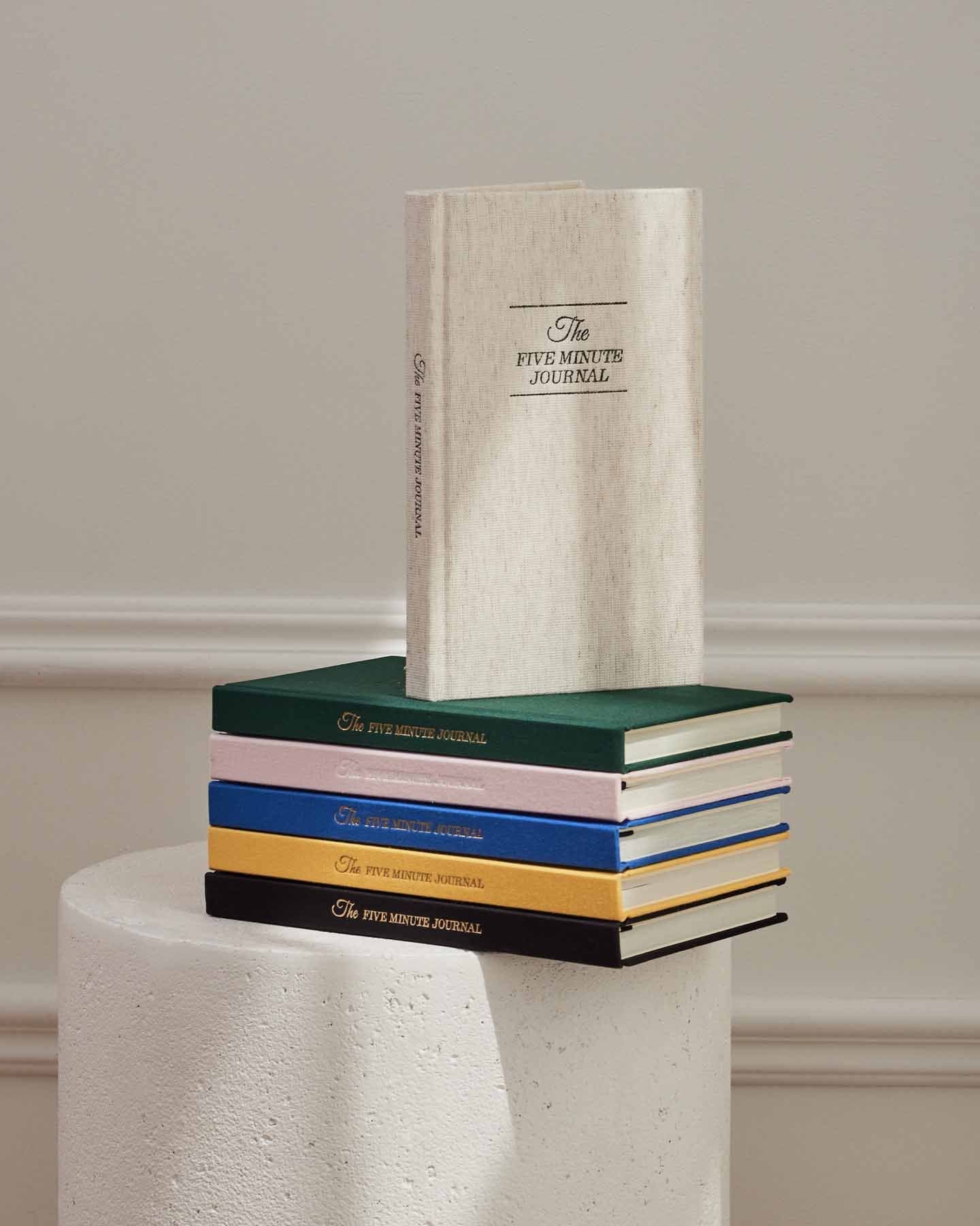 The Five Minute Journal Original Linen Edition For Gratitude And Wellbeing Intelligent Change