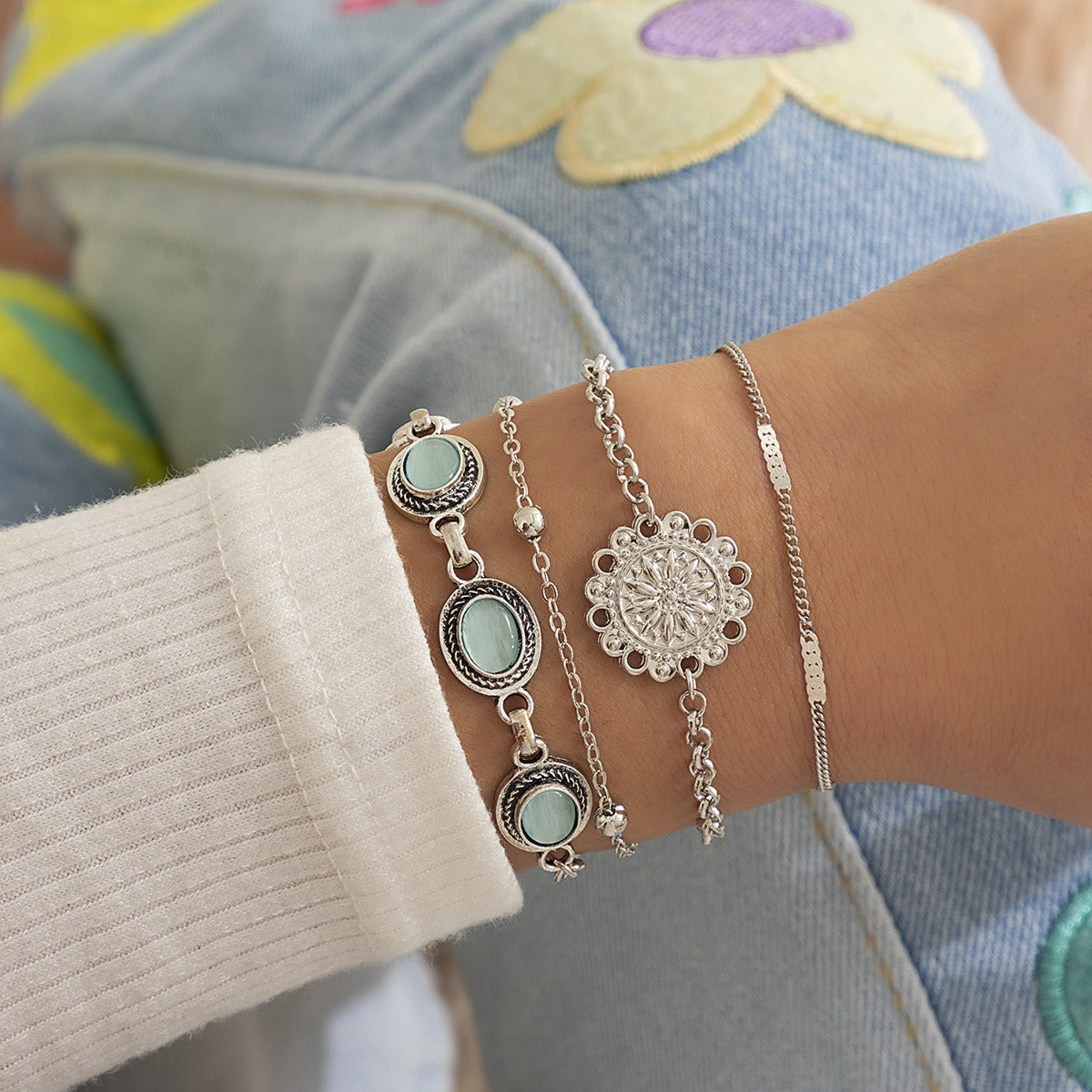 Ethnic style flower disc cat's eye gold retro bracelet Vera Lux