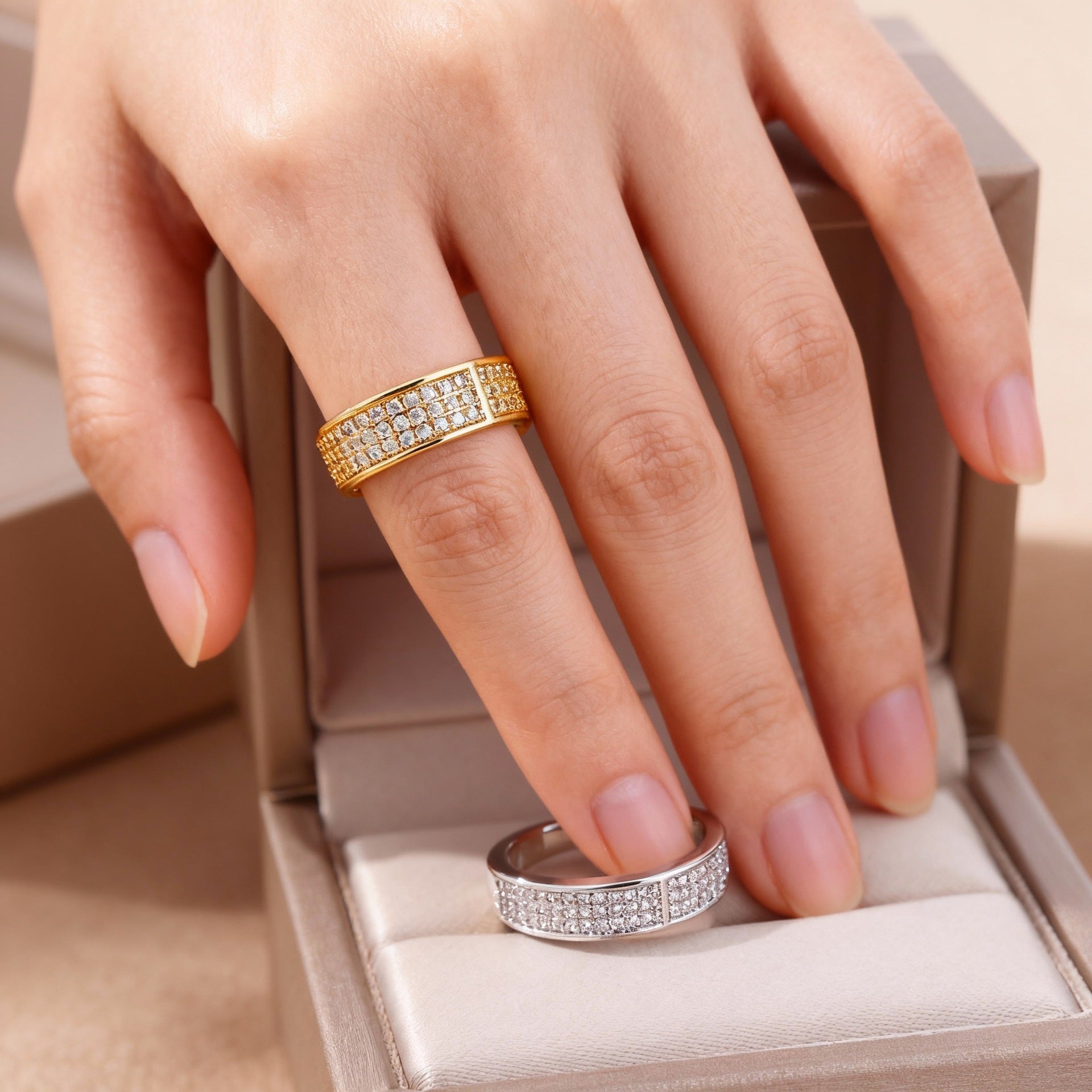 18k Gold-plated Ring, Niche And Unique, With Diamond Setting Vera Lux