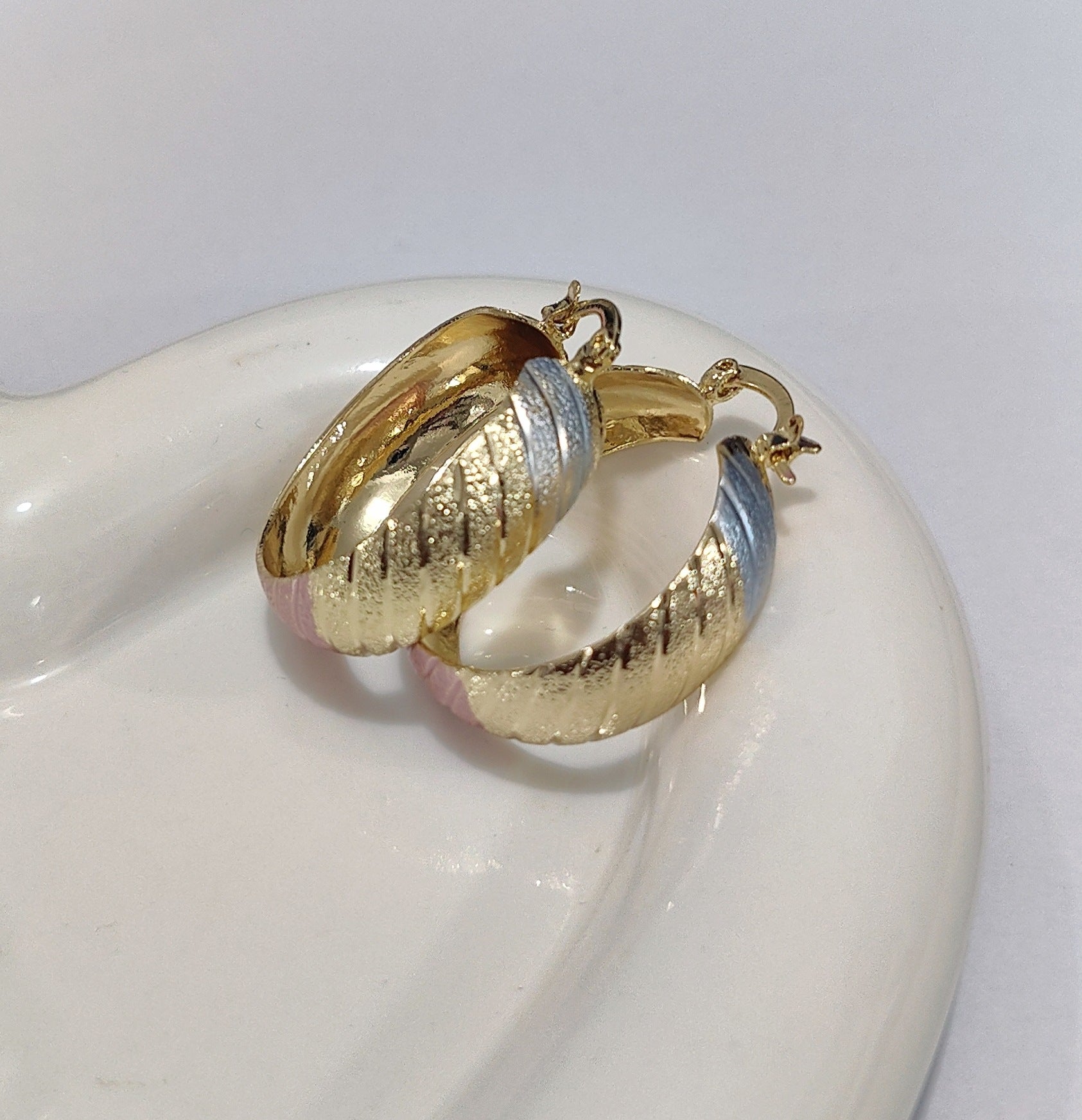 European And American Trendy Womens Copper Earrings Vera Lux