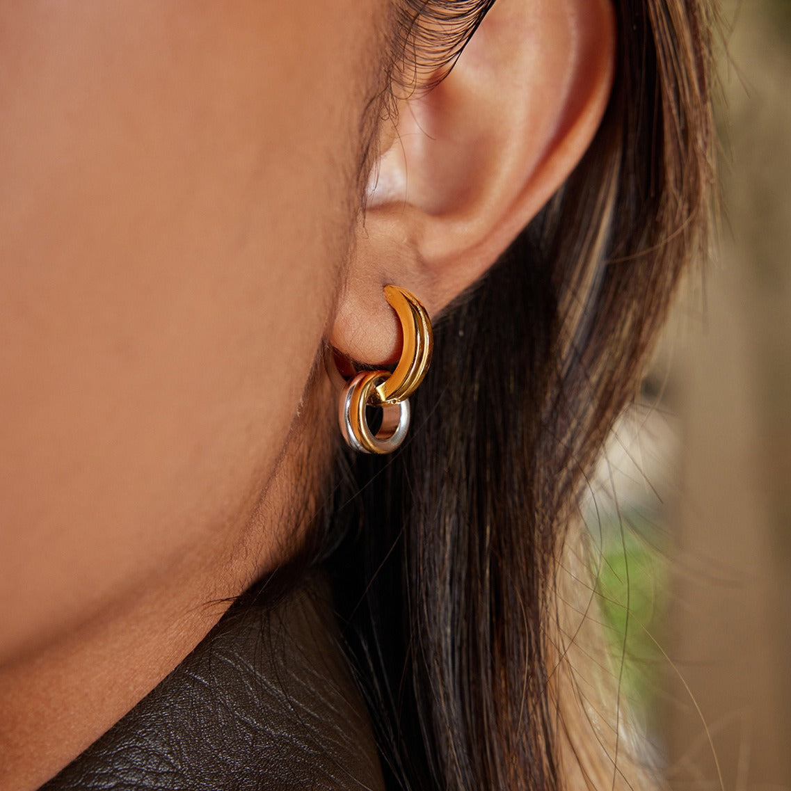 18K gold lightweight luxury double crossover hoop earrings Vera Lux