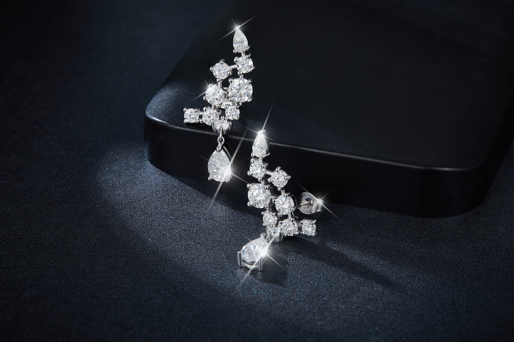 S925 Sterling Silver Pear Cut Moissanite Crawler Earrings  5x8mm Teardrop Climber Dangle With GRA Certificate Platinum Plated Jewelry Gift Box Set Vera Lux