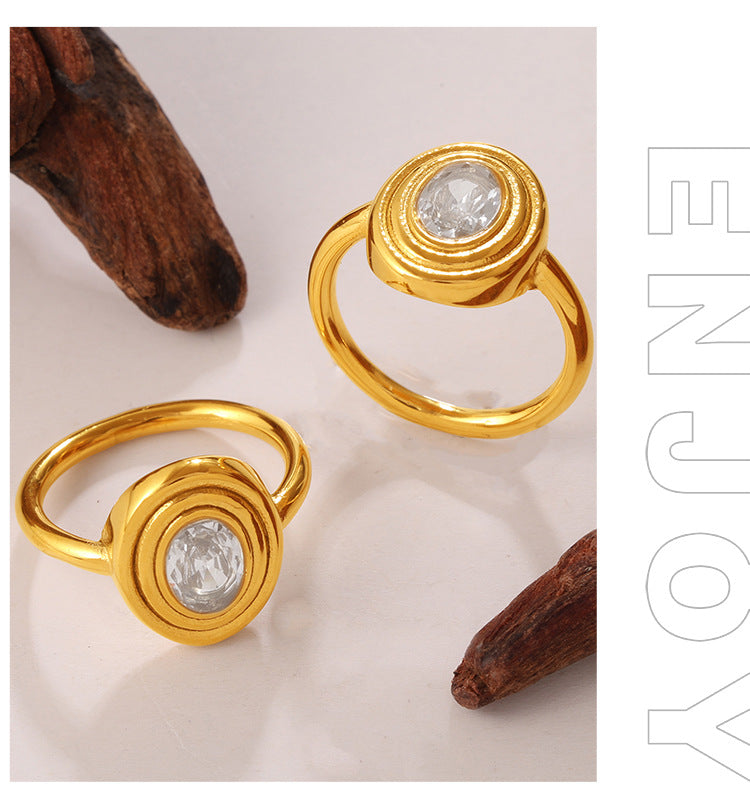 European And American Cross-border Vintage Luxury Oval White Diamond Ring, With A Sophisticated And Niche Design, In Gold Finger Ring Accessory. Vera Lux