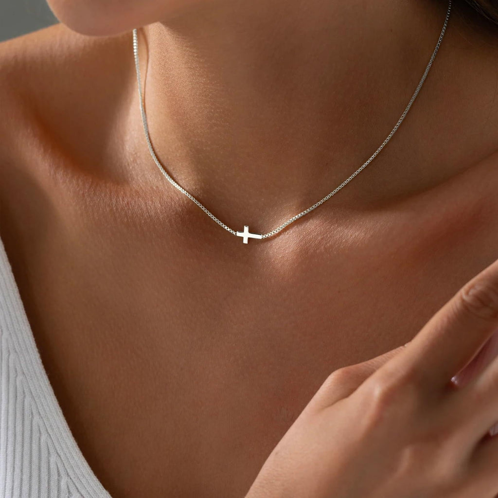 Best-selling Cross Necklace For Women Vera Lux