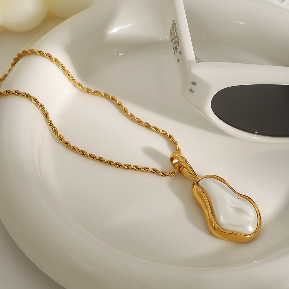 18K gold inlaid irregular pearls exquisite design noble necklace Vera Lux