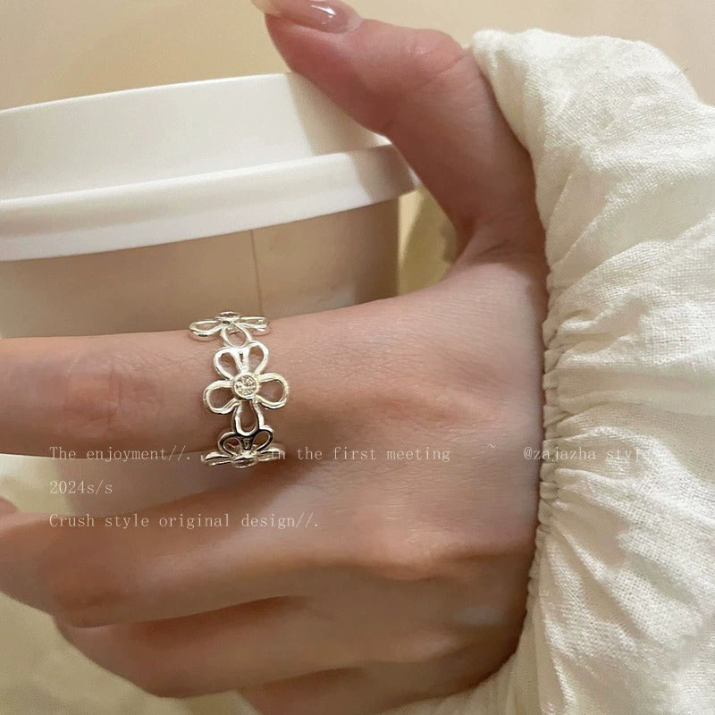 Pearl Flower Open Ring For Women, Luxury High-End, Minimalist Niche Design Index Finger Ring Vera Lux