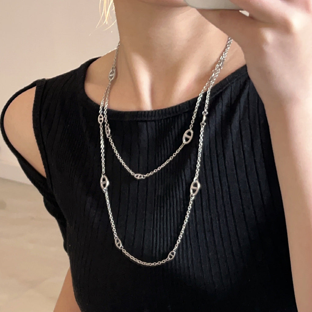 18K gold-plated titanium steel pig nose necklace Vera Lux