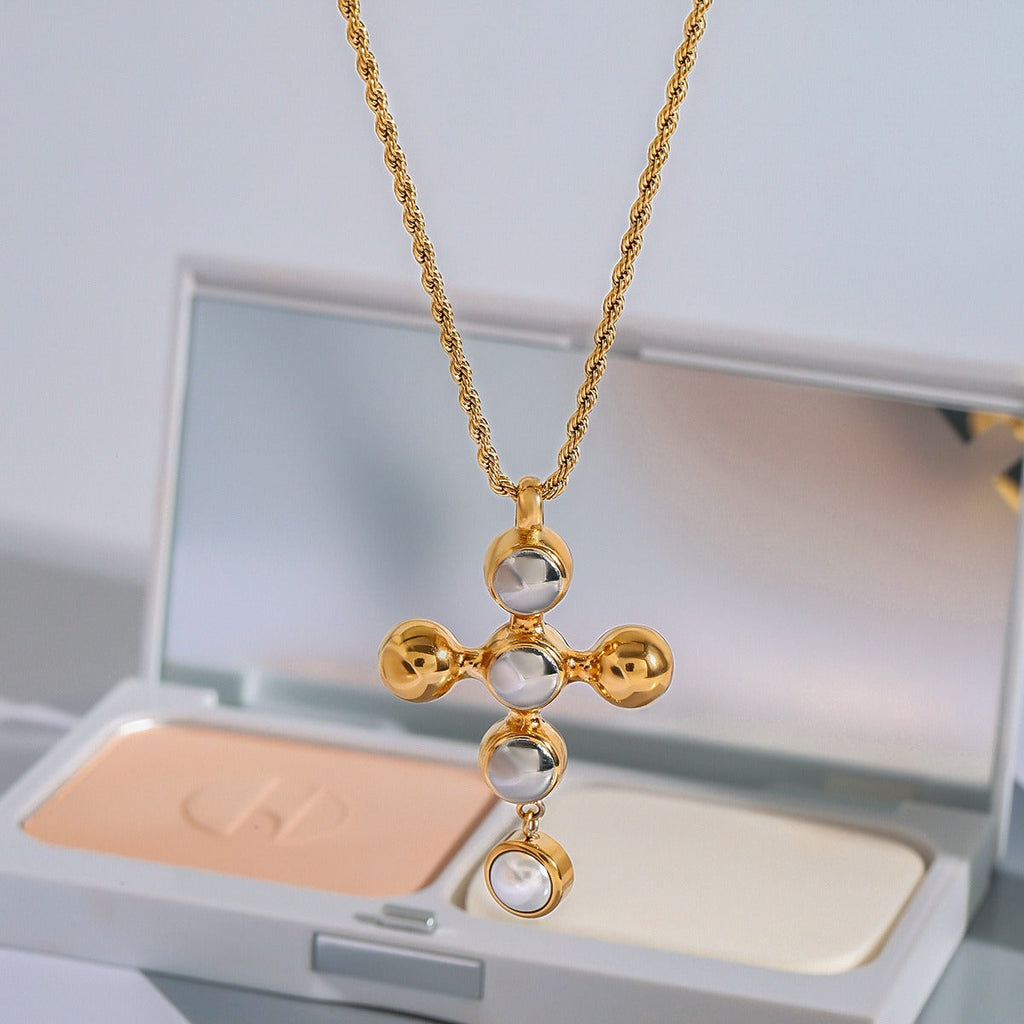 18K Gold Cross Design Light Luxury High-end Necklace Vera Lux