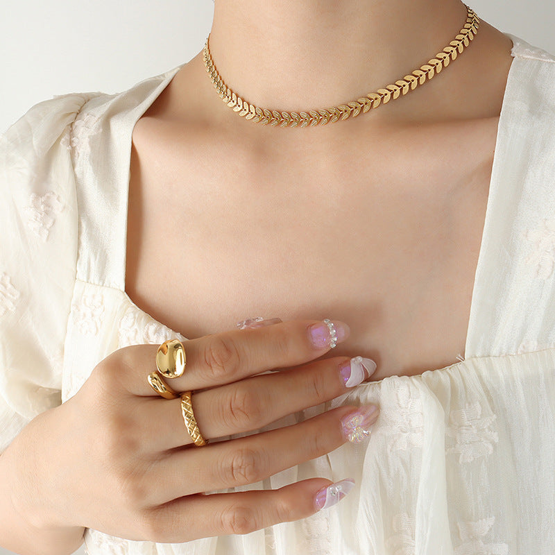 18K Gold-Plated Leaf Titanium Steel Necklace Vera Lux