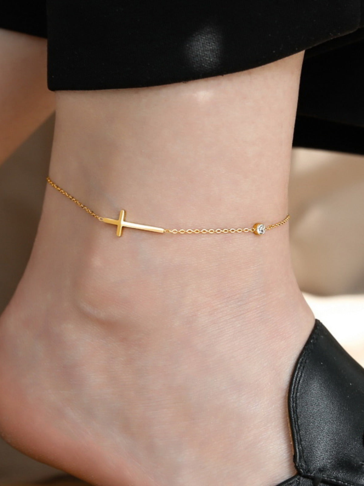High-end 18K gold-plated cross crystal anklet Vera Lux