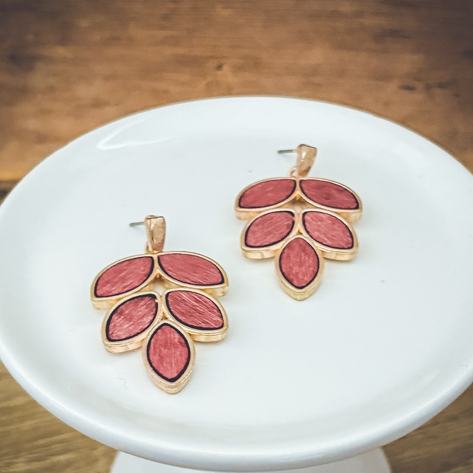 Beautiful Vintage Floral Earrings Rooted Home Goods