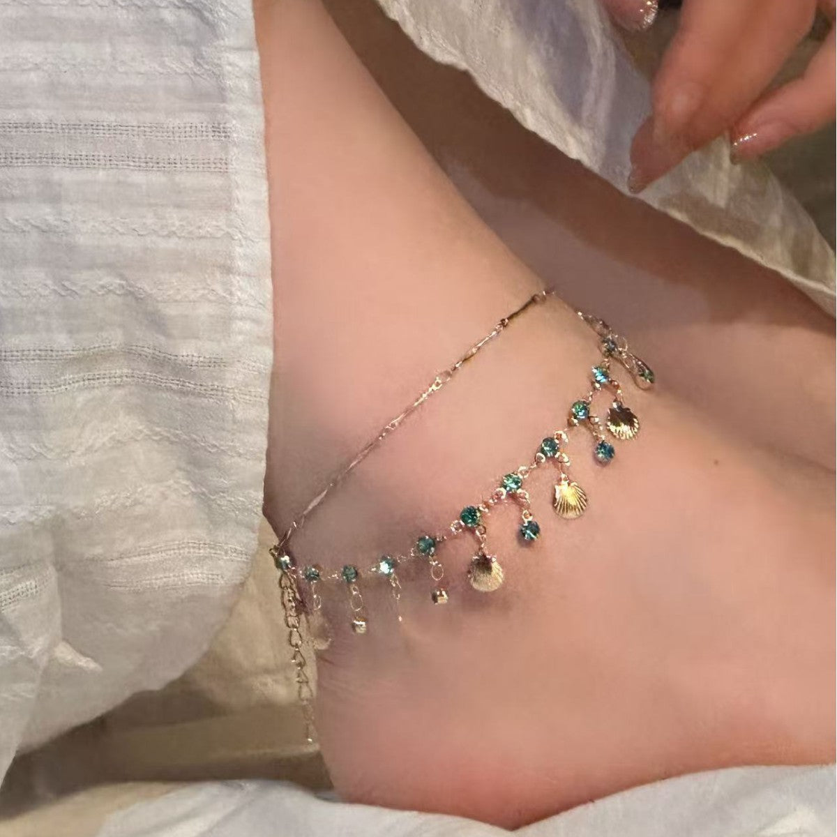 Ultra-shimmering Double-layer Shell Tassel Delicate Anklet Vera Lux