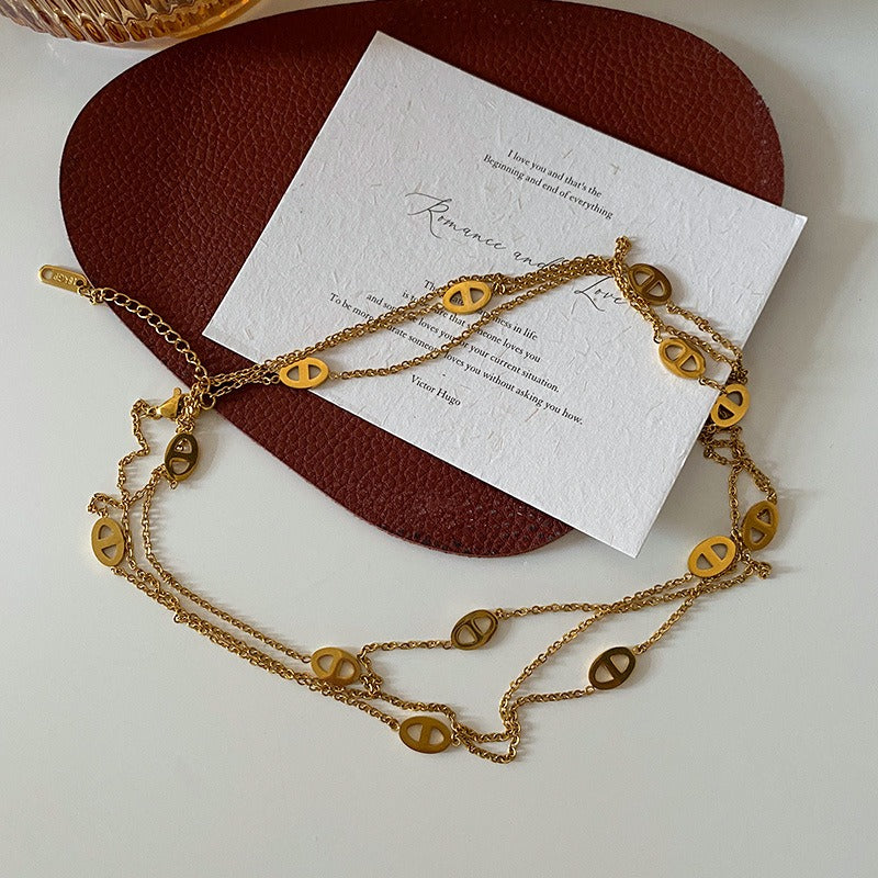18K gold lightweight luxury pig nose necklace Vera Lux
