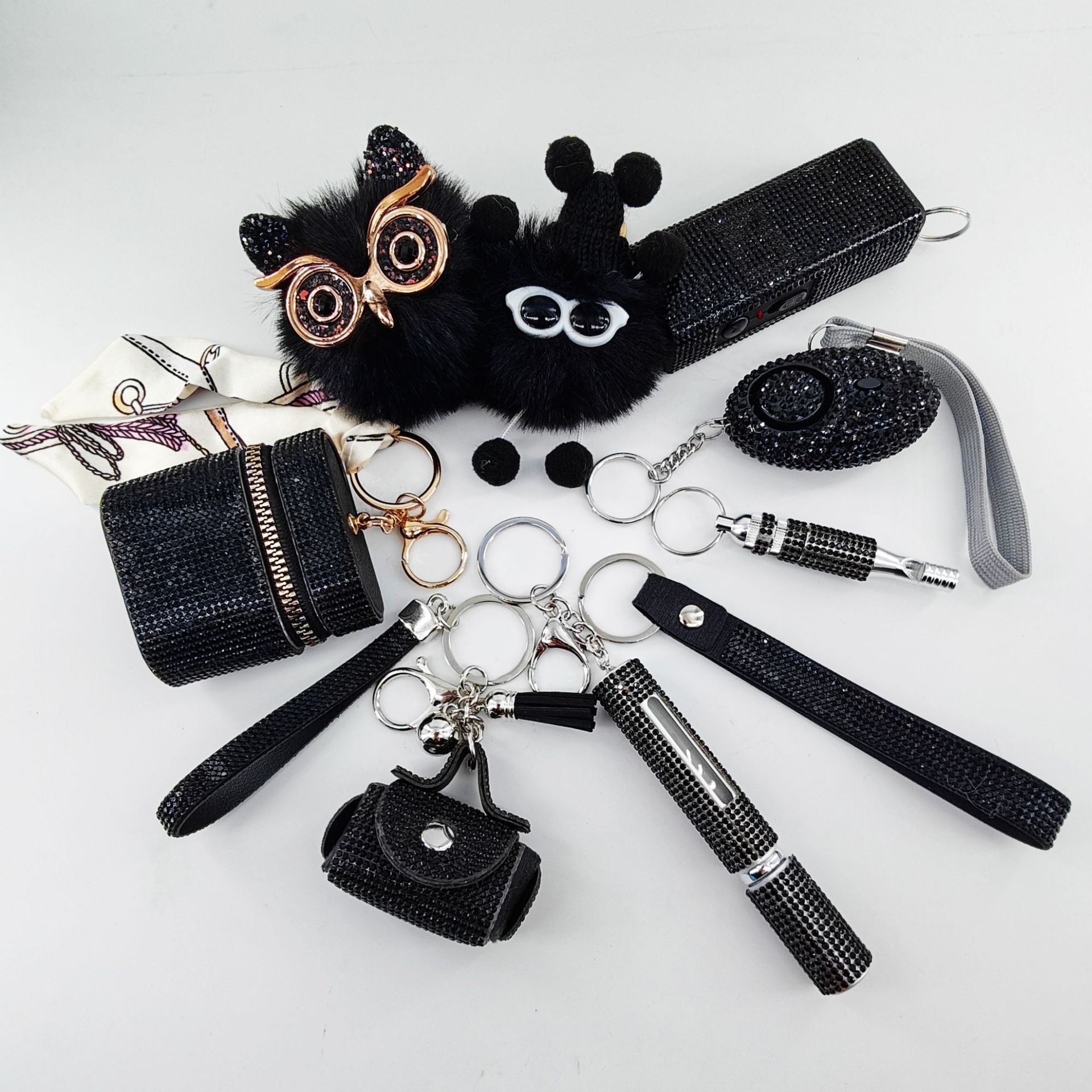 9-Piece Multi-Functional Keychain For Self-Defense Vera Lux