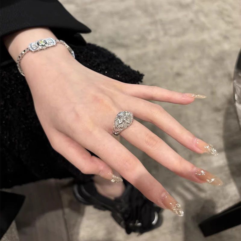 Vintage Starburst Ring For Women, Luxury Unique High-End Elegant Index Finger Band Vera Lux