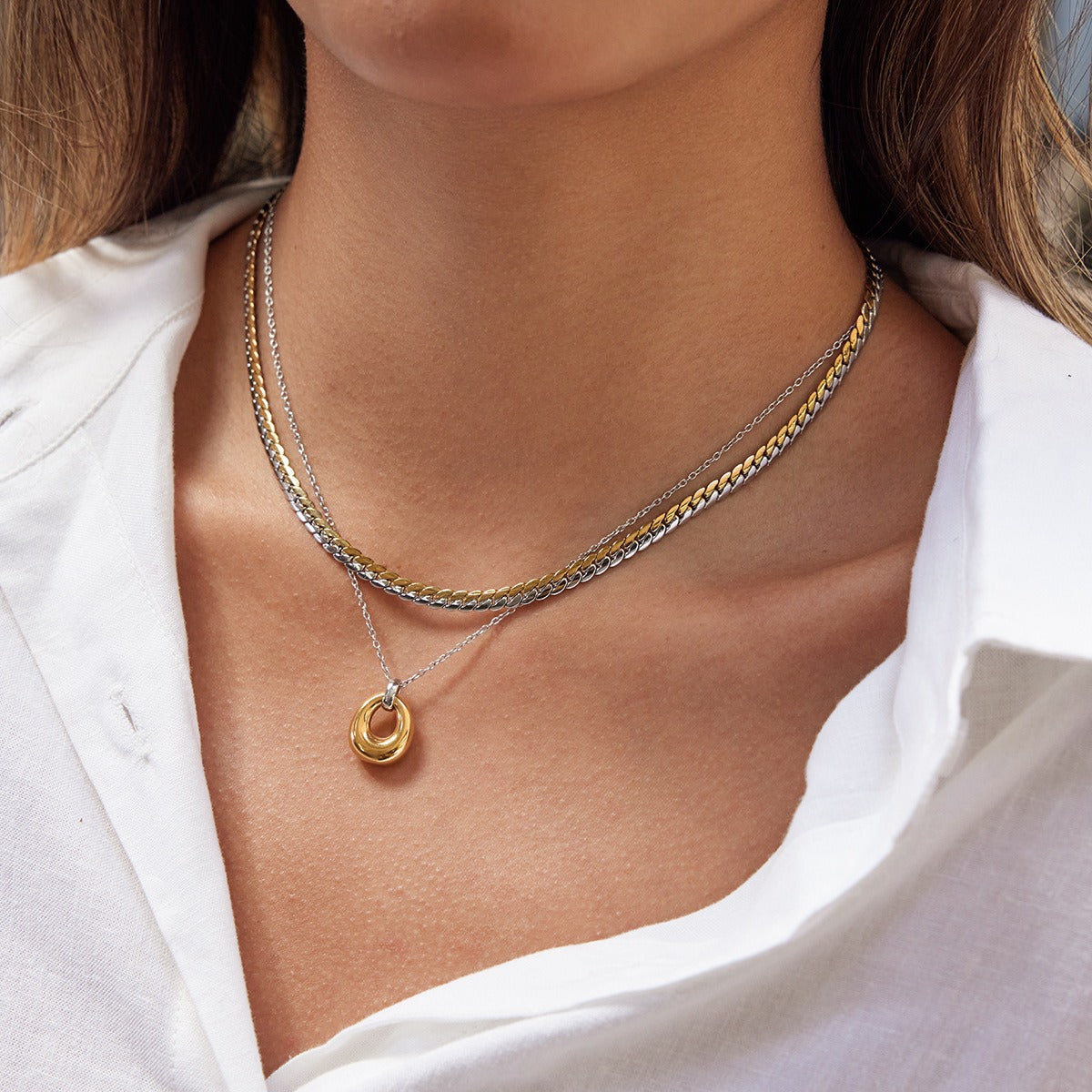 18K gold & S925 silver mixed-metal chain necklace. Vera Lux