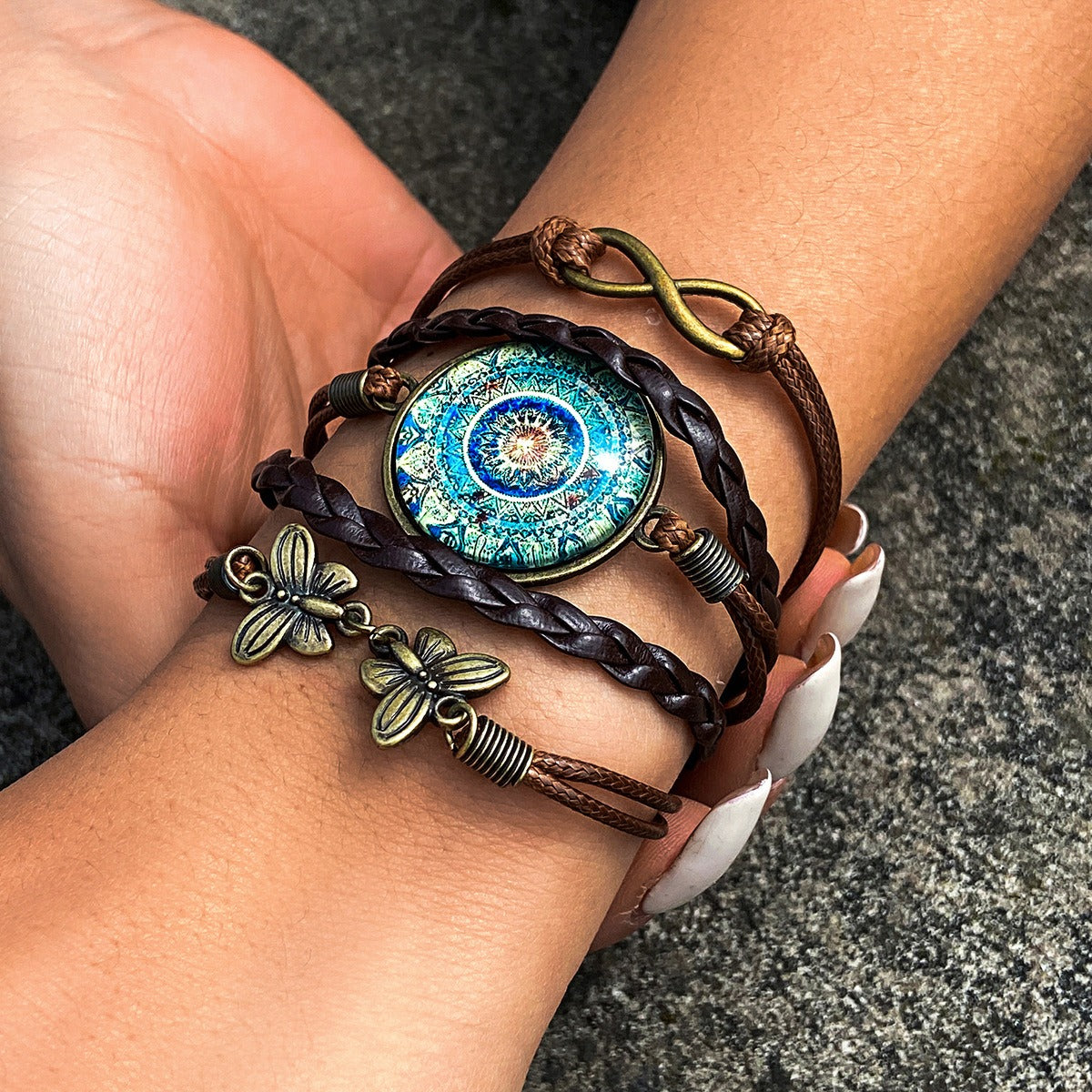 Ethnic style hand-woven gravel retro flying bird multi-layer winding leaf bracelet Vera Lux