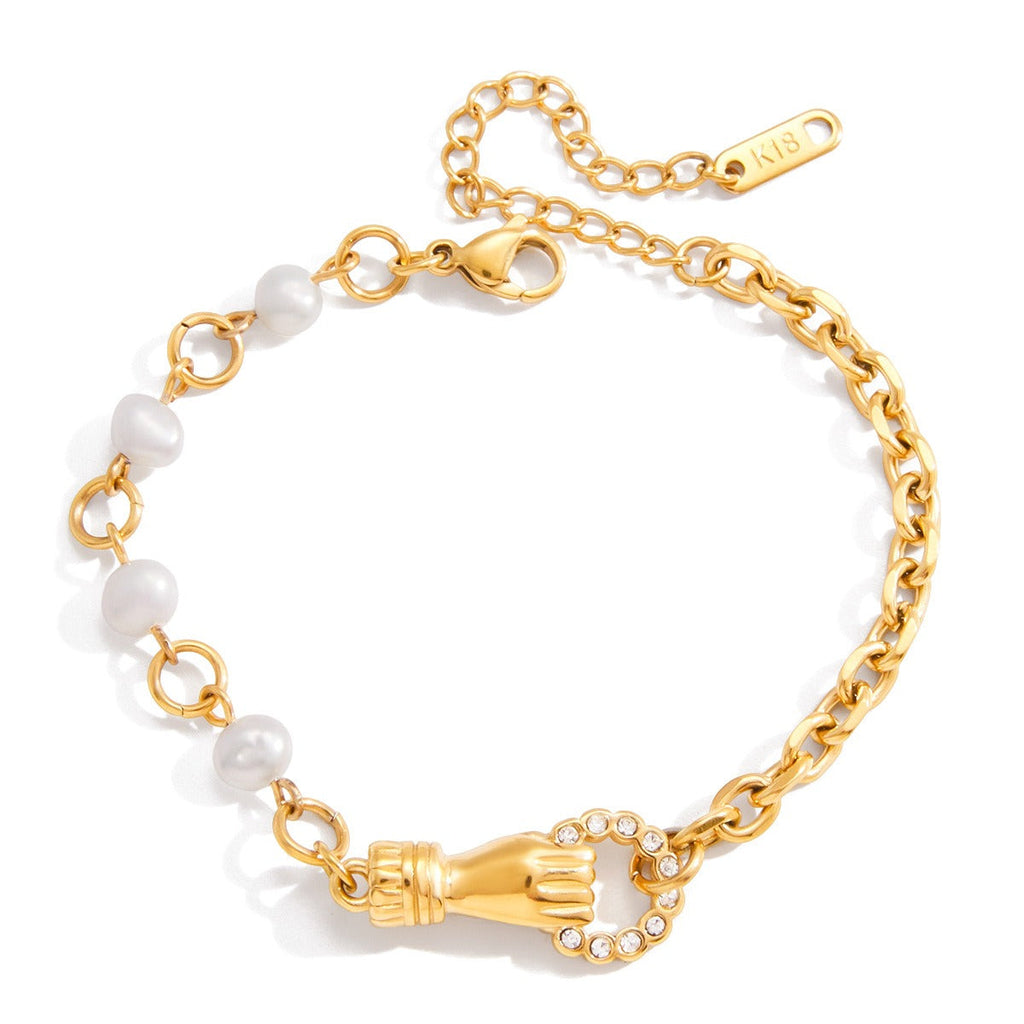 18K gold-plated, lightweight, and luxurious titanium steel bracelet. Vera Lux