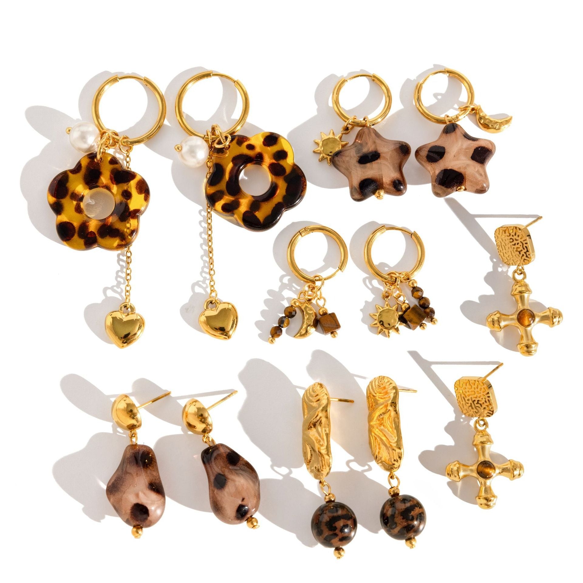 Light luxury and sophisticated titanium steel earrings for autumn and winter. Vera Lux