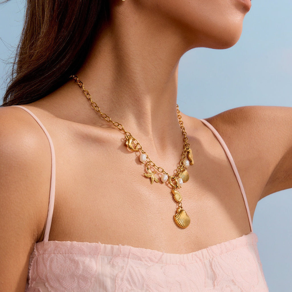 18K gold ocean element with texture design exquisite fashion necklace Vera Lux