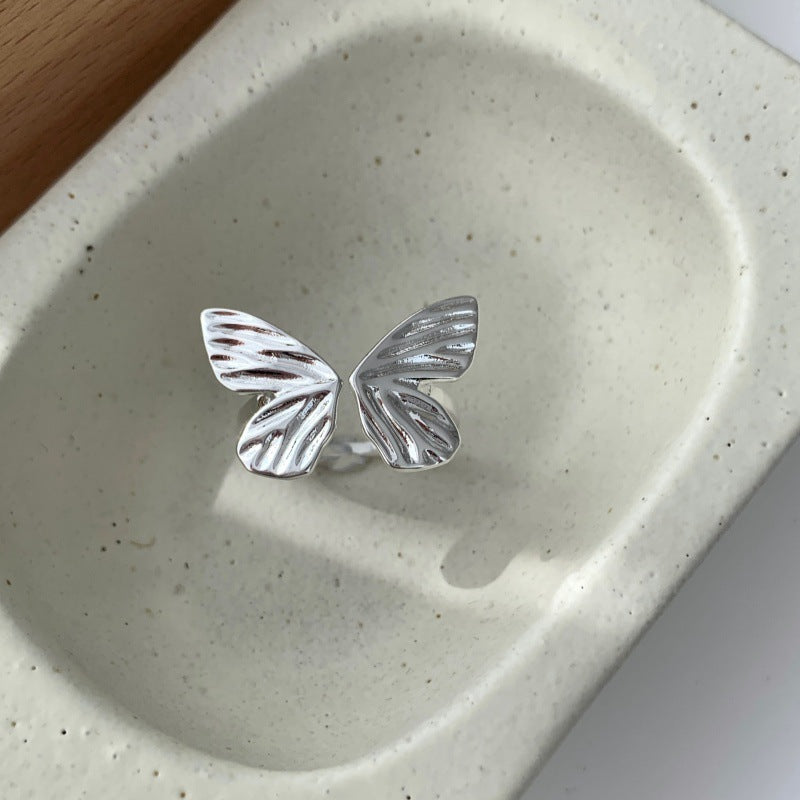Minimalist Sweet Cool Butterfly Ring For Women, Smart Forest Style, INS Niche High-End Design Vera Lux