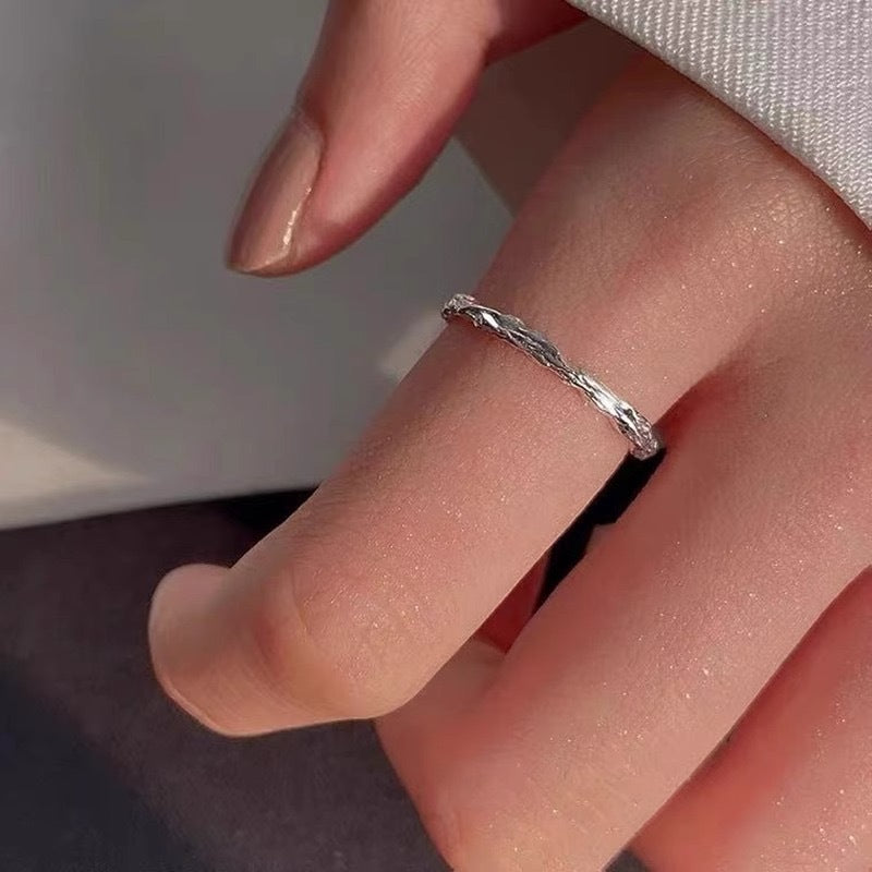 Personalized Open-End Textured Ring For Women Simple And Cool Style Vera Lux