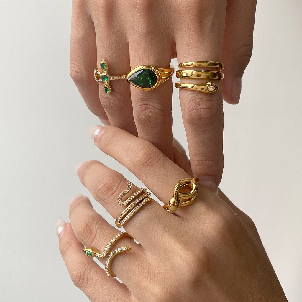 Light luxury snake ring Vera Lux