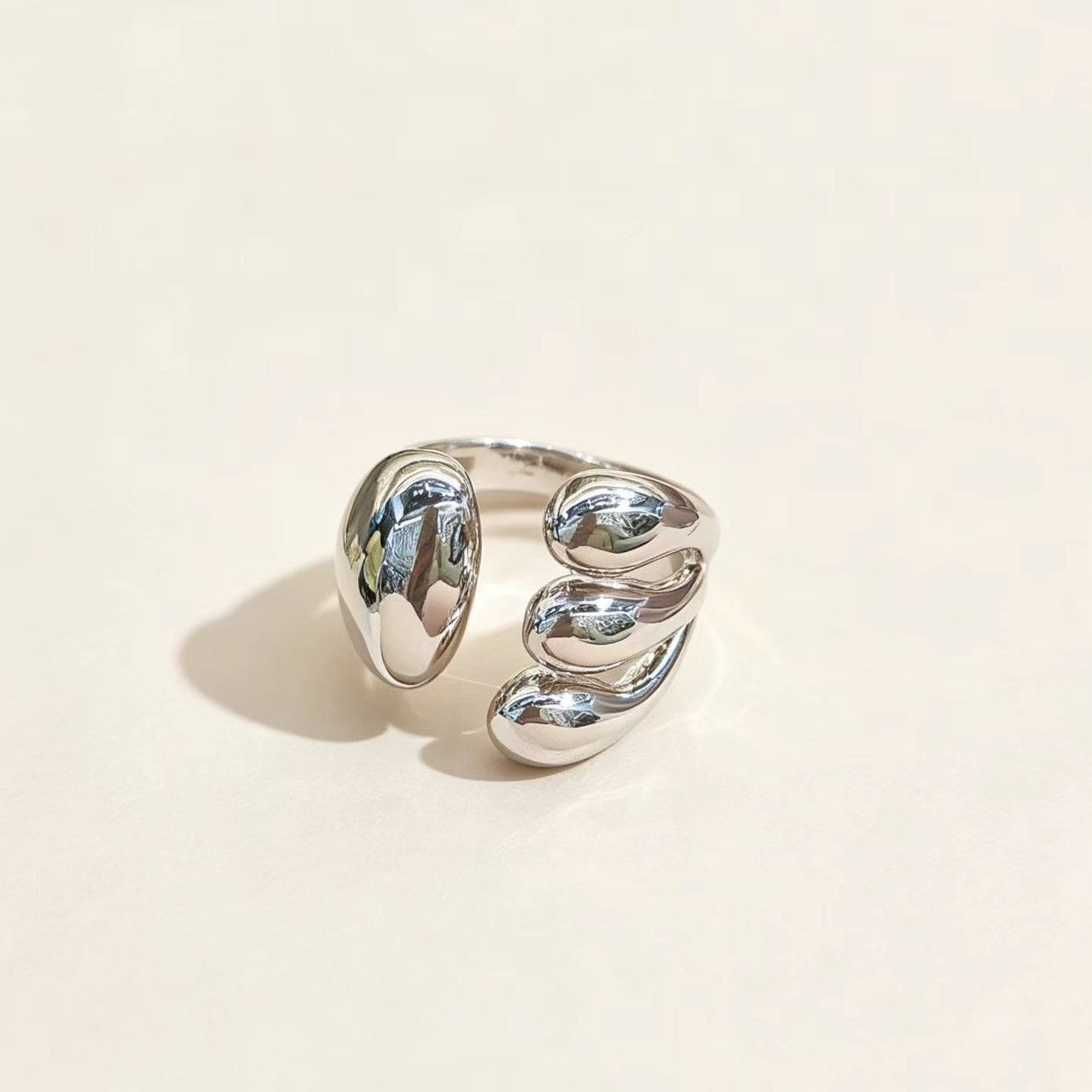Light-luxury Silver Open-ring In European And American Style Vera Lux