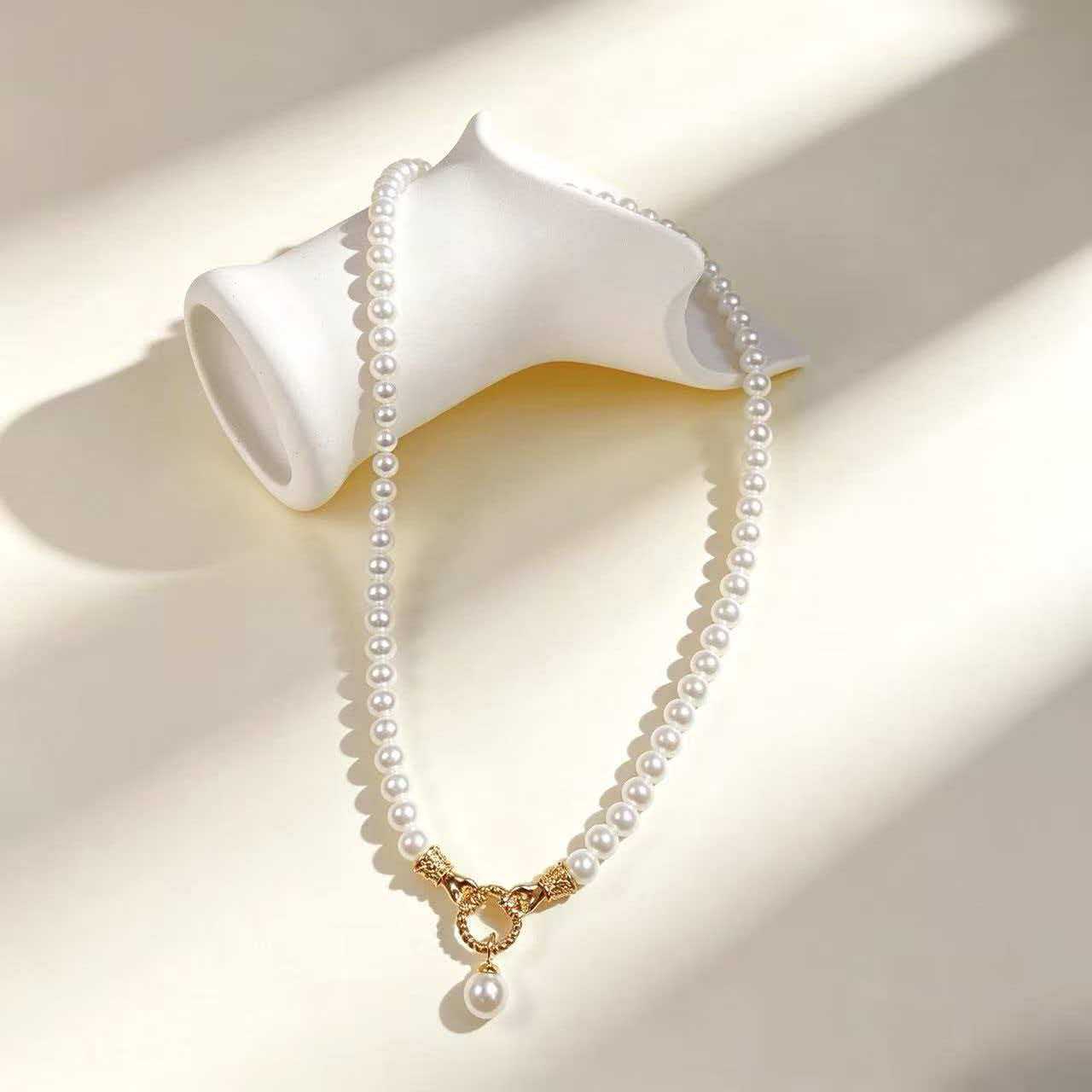 French-style Camellia Pearl Necklace For Women Vera Lux