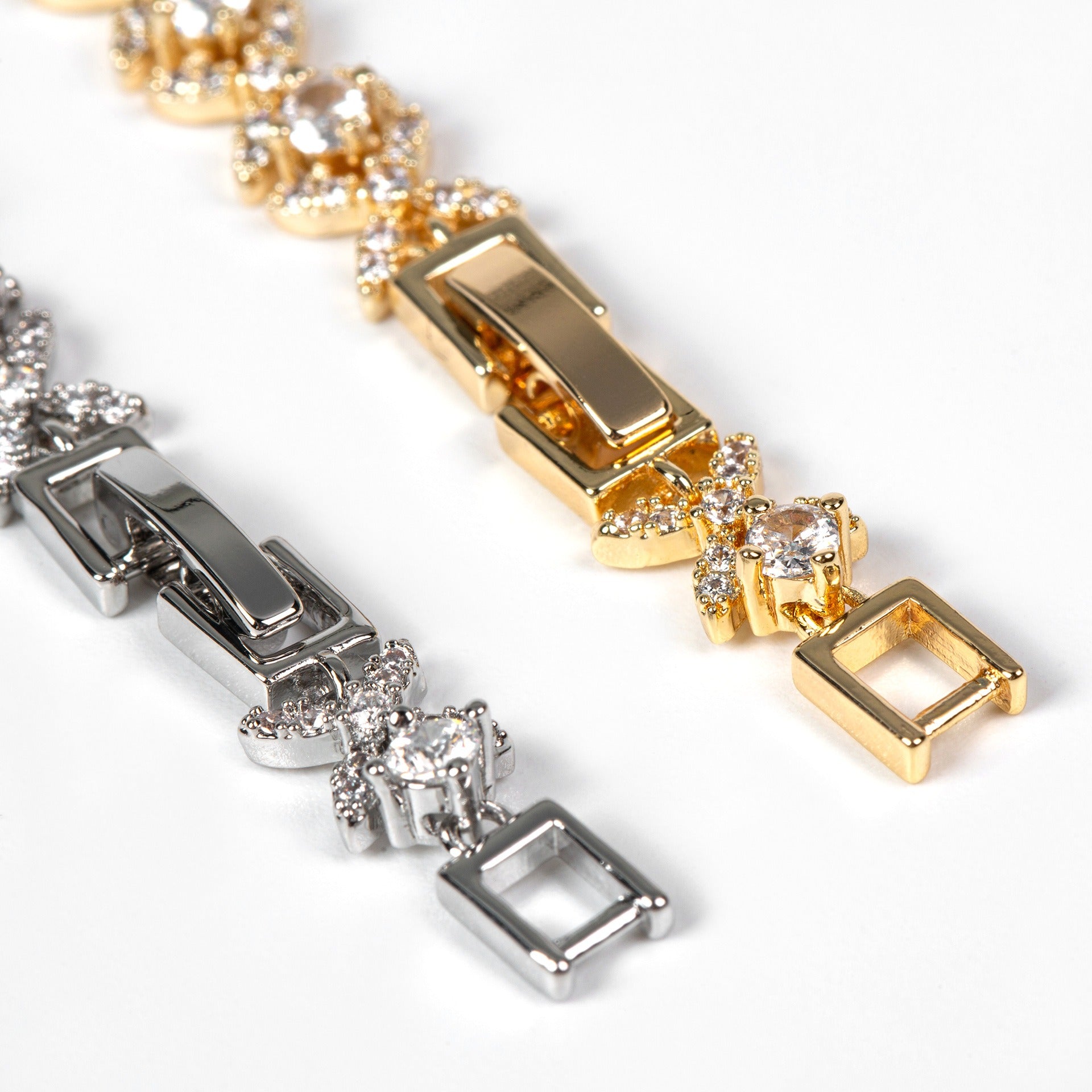 Small Cross Cubic Zirconia Bracelet Vera Lux
