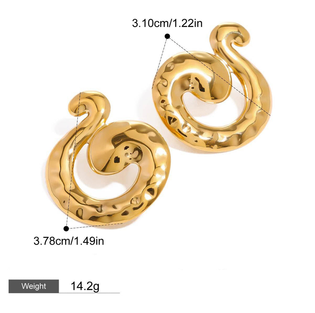18K gold snake shape with hammer pattern design simple and unique earrings Vera Lux