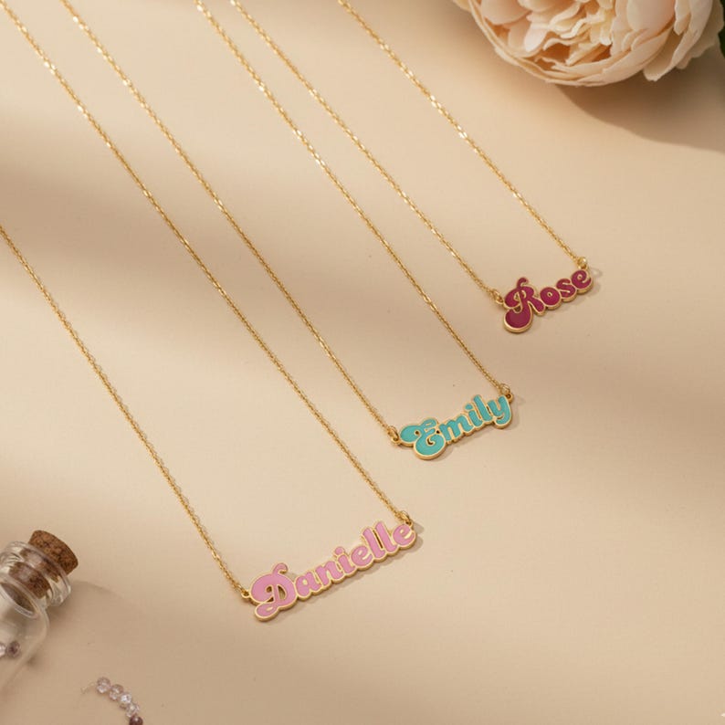 Personalized Cursive Name Necklace Vera Lux