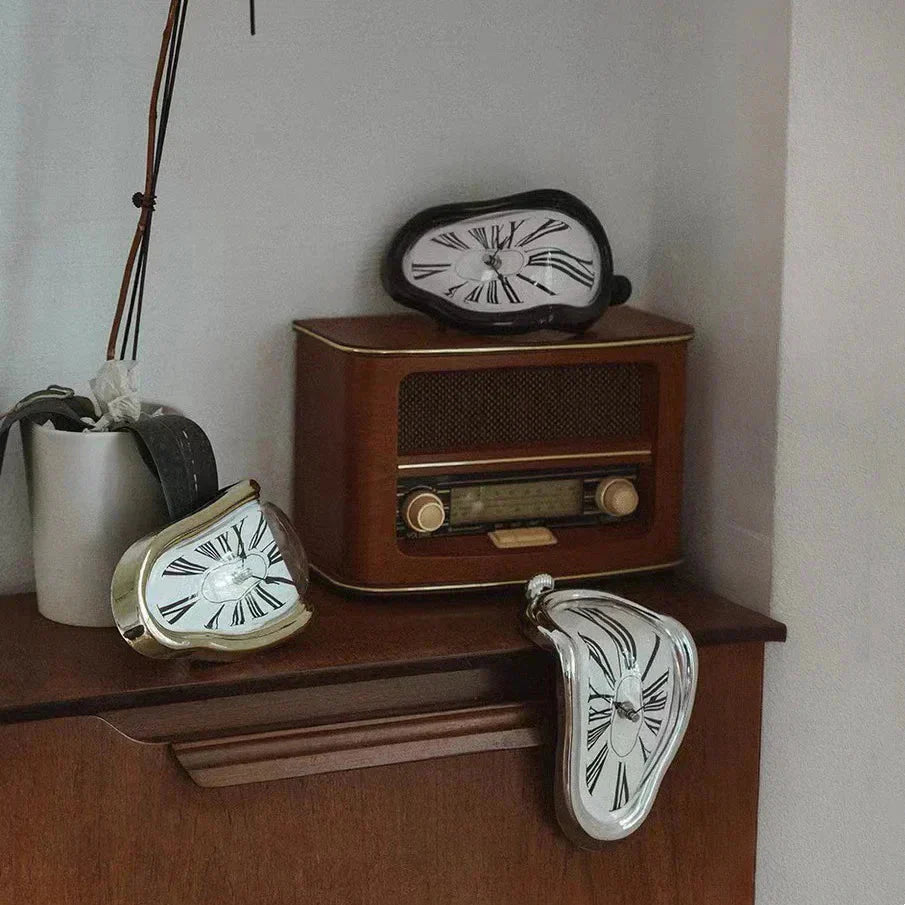 DALI Melting Clock My Store