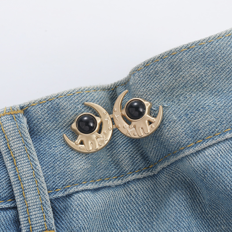 Astronaut waist buckle-black helmet with gold background-alloy-1 pair Vera Lux