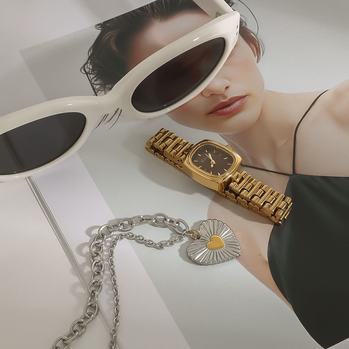 Heart with texture design exquisite fashion necklace Vera Lux