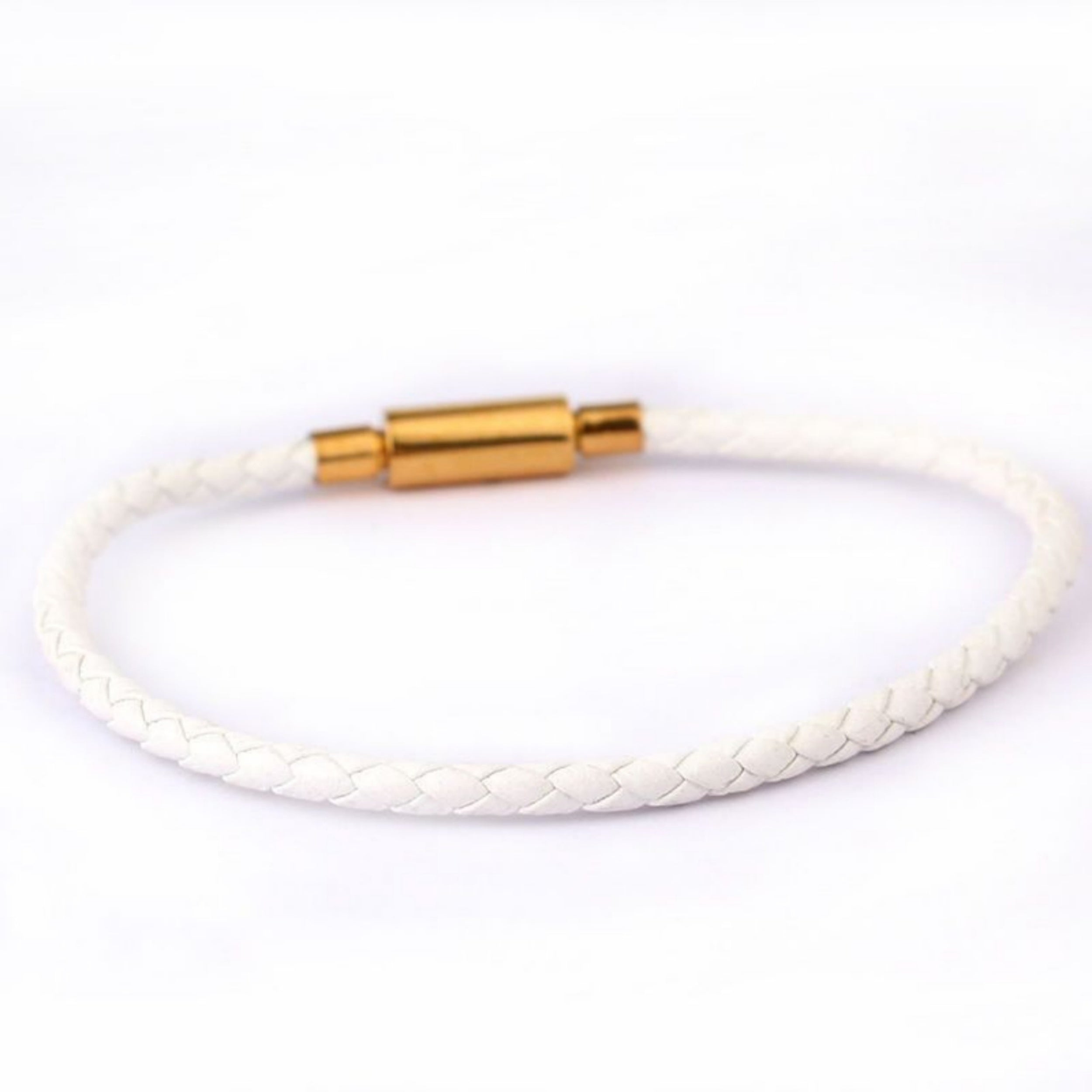 3.0mm Stainless Steel Leather Cord Bracelet With A Single Buckle And Wear-resistant Edging Vera Lux