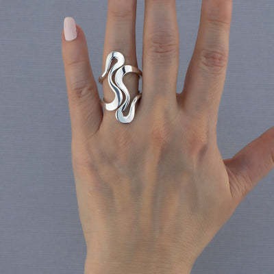 18K gold geometric line design exquisite personality ring Vera Lux