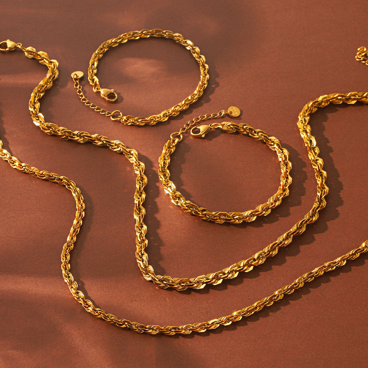 18k Gold Stainless Steel Chunky Cable-Chain Non-Fading Titanium Steel Necklace Vera Lux