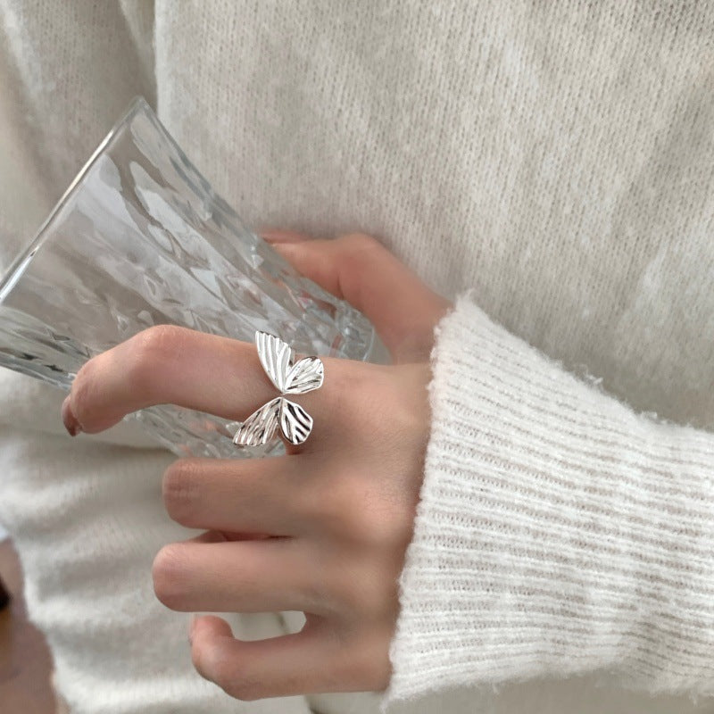 Minimalist Sweet Cool Butterfly Ring For Women, Smart Forest Style, INS Niche High-End Design Vera Lux