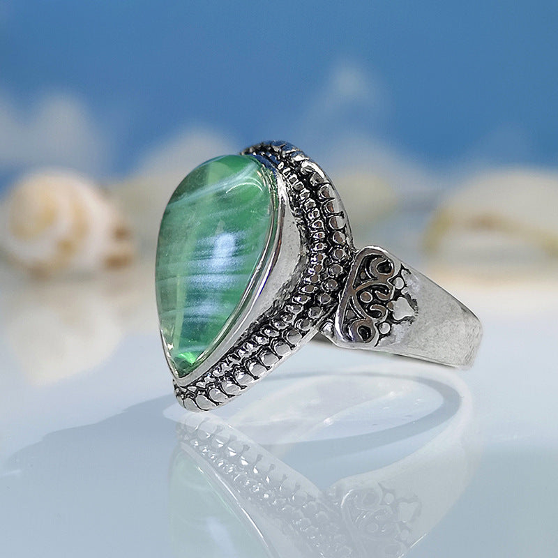 Retro Minimalist Gemstone-Inlaid Womens Ring Vera Lux