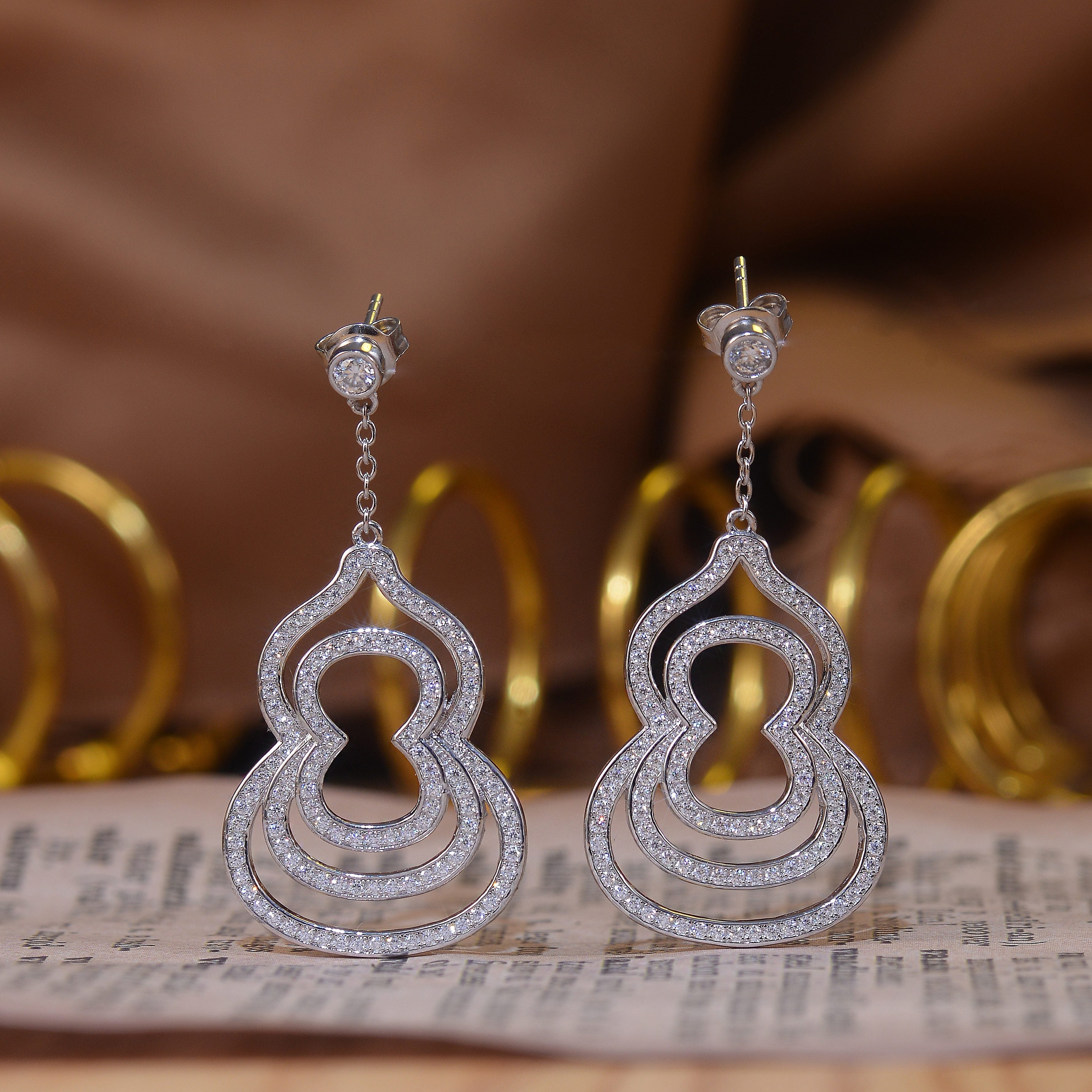 S925 Sterling Silver Moissanite Dangle Earrings For Women  Layered Hollow Teardrop Drop Earrings With GRA Certificate Platinum Plated Elegant Jewelry Gift Box Set Vera Lux